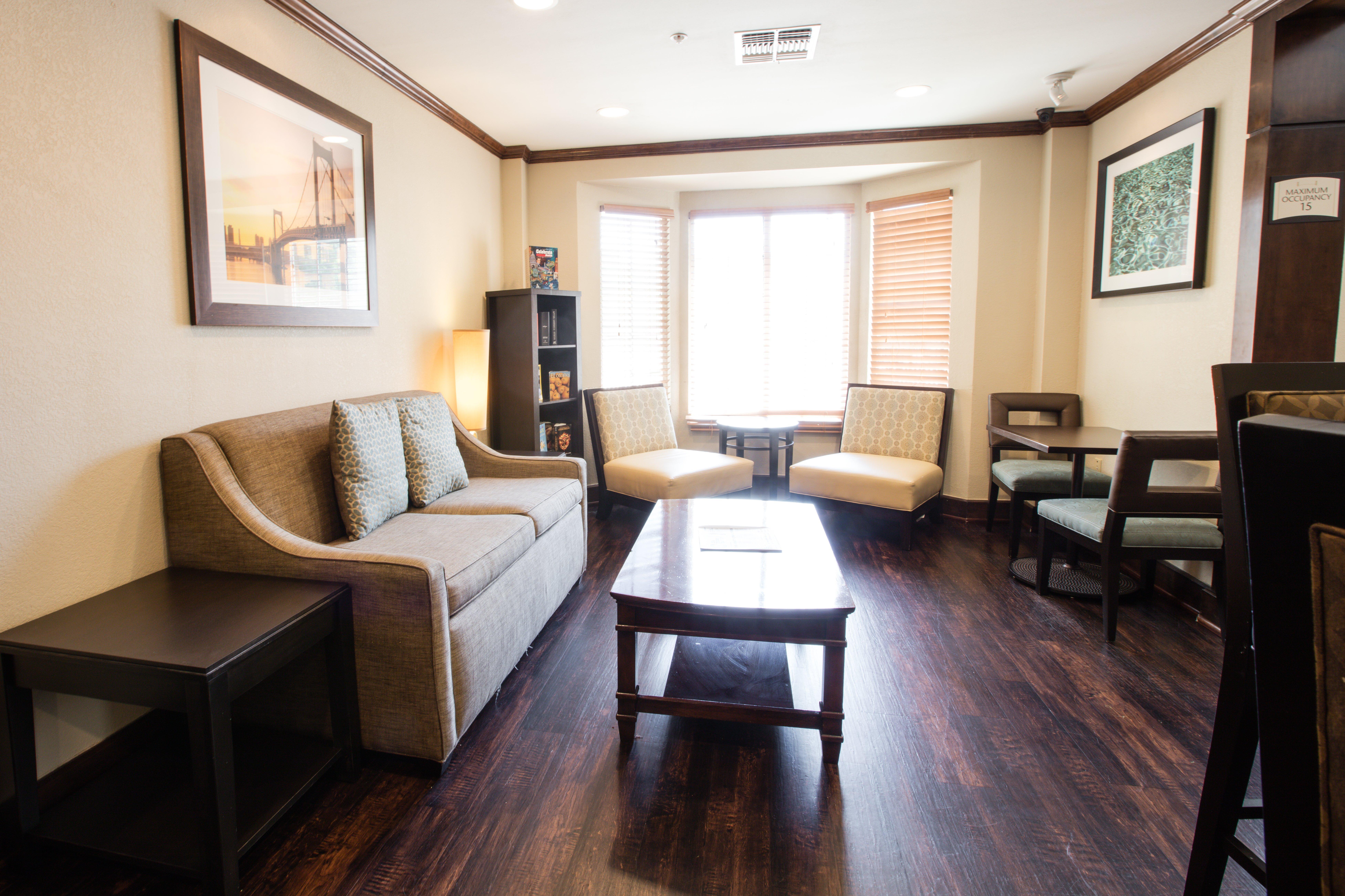 Staybridge Suites Austin Airport By Ihg Exterior foto